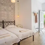 Cyclades Отель 2*