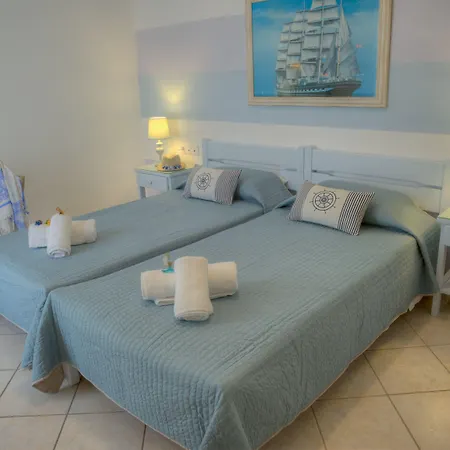 Otel Cyclades