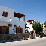 Cyclades Hotel 2*