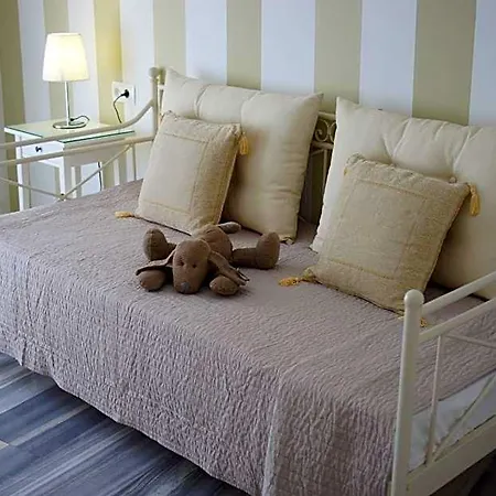 Cyclades Hotel 2*