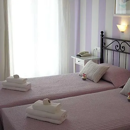 Hotel Cyclades