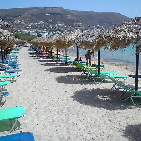 Cyclades מלון
